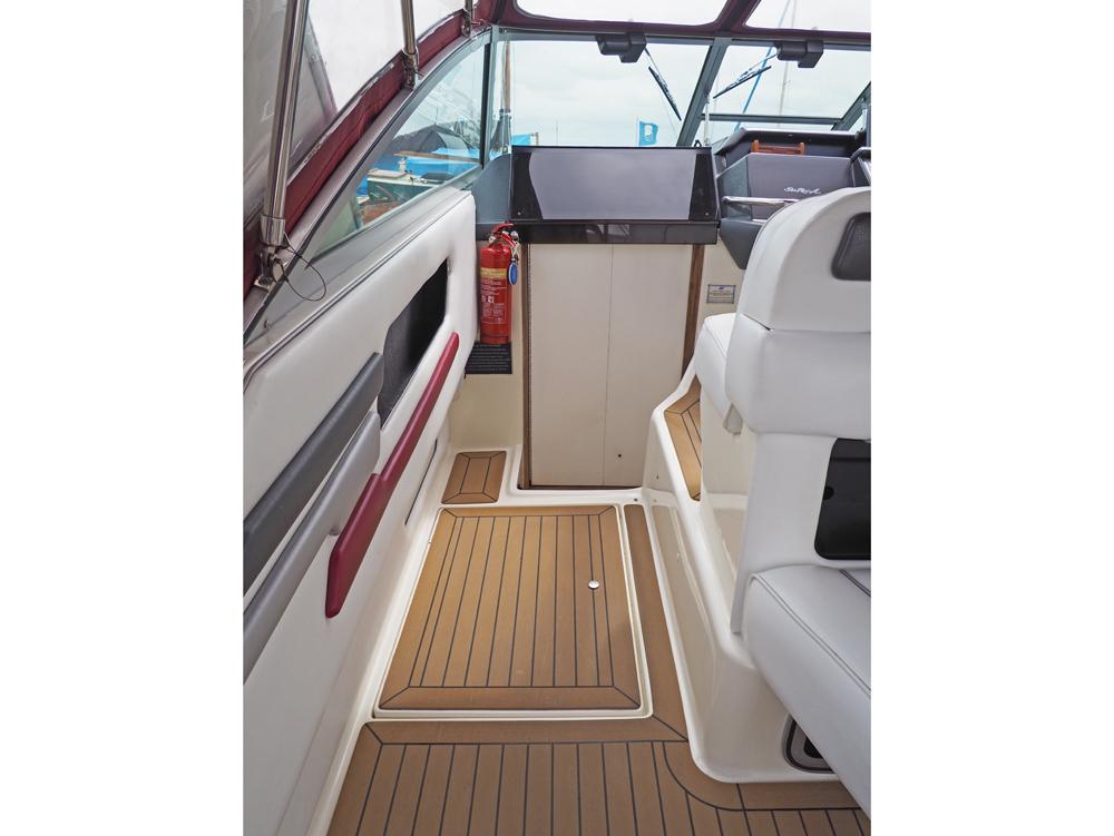 Stuurhuis, Accommodatie